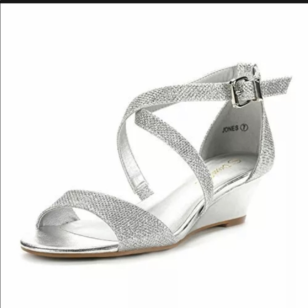 DREAM PAIRS Women's Jones Silver Low Wedge Pump Sandals